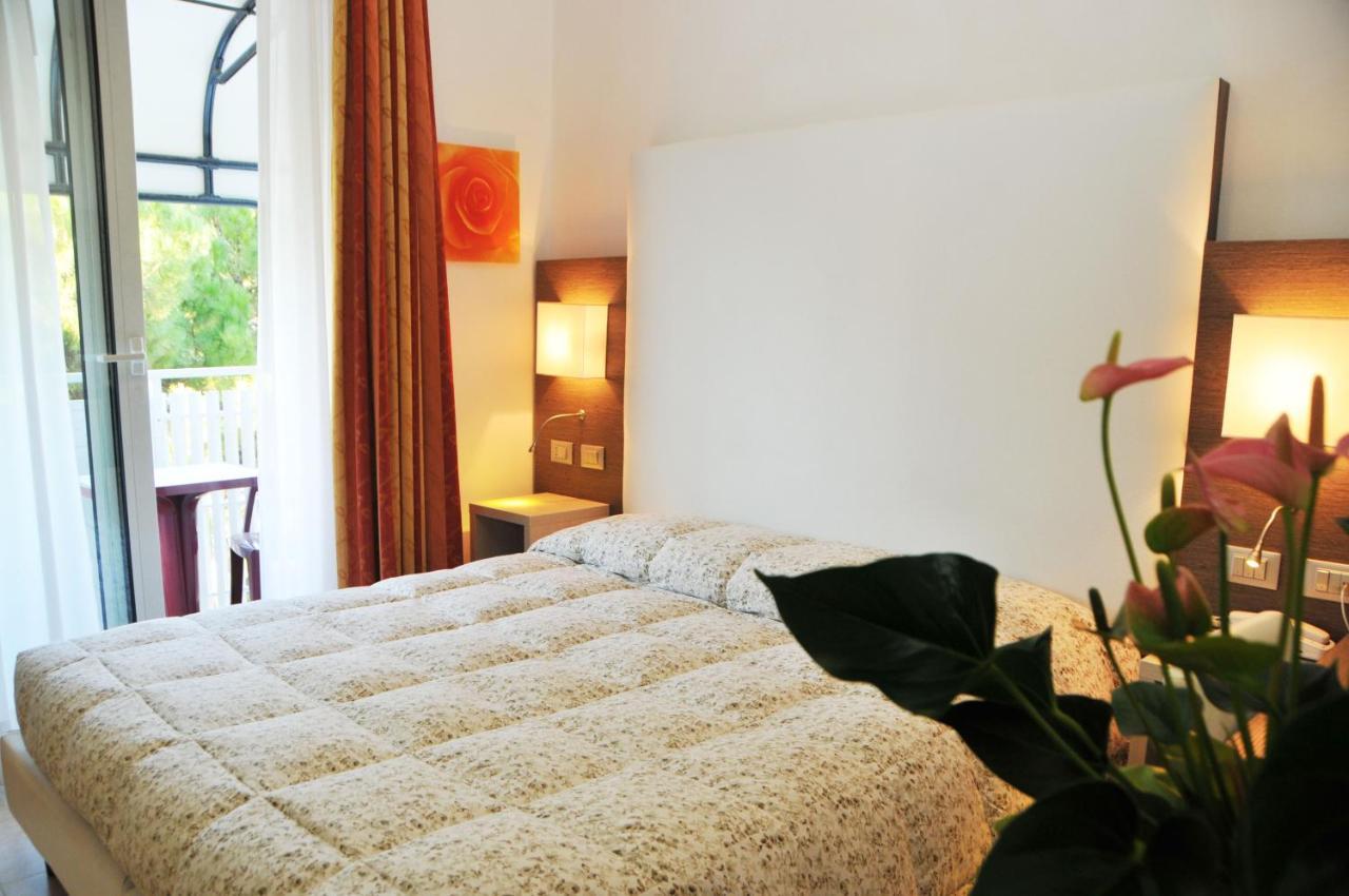 Hotel Venezia Caorle Exterior foto